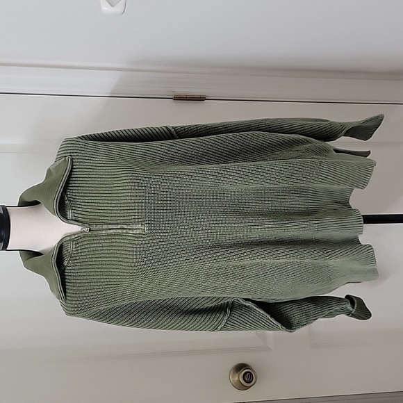 Aerie Size XS Oversized Beyond Sweater, Quarter Zip, Long Sleeve, NEW with Tag - Picture 1 of 14